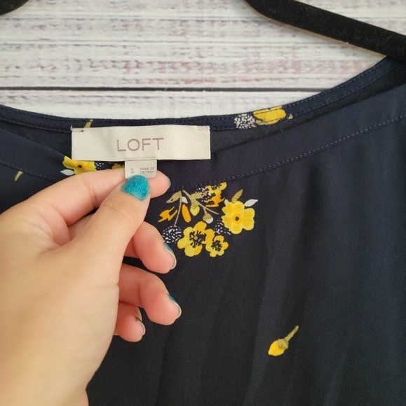 Loft S Mixed Media Top - Picture 2 of 3